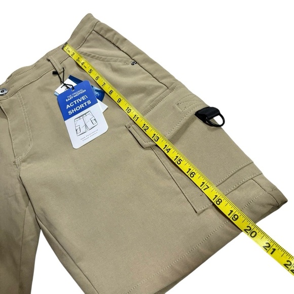 NWT Riot Empire Easy Motion Active Cargo Shorts, Size 36 - Picture 11 of 13